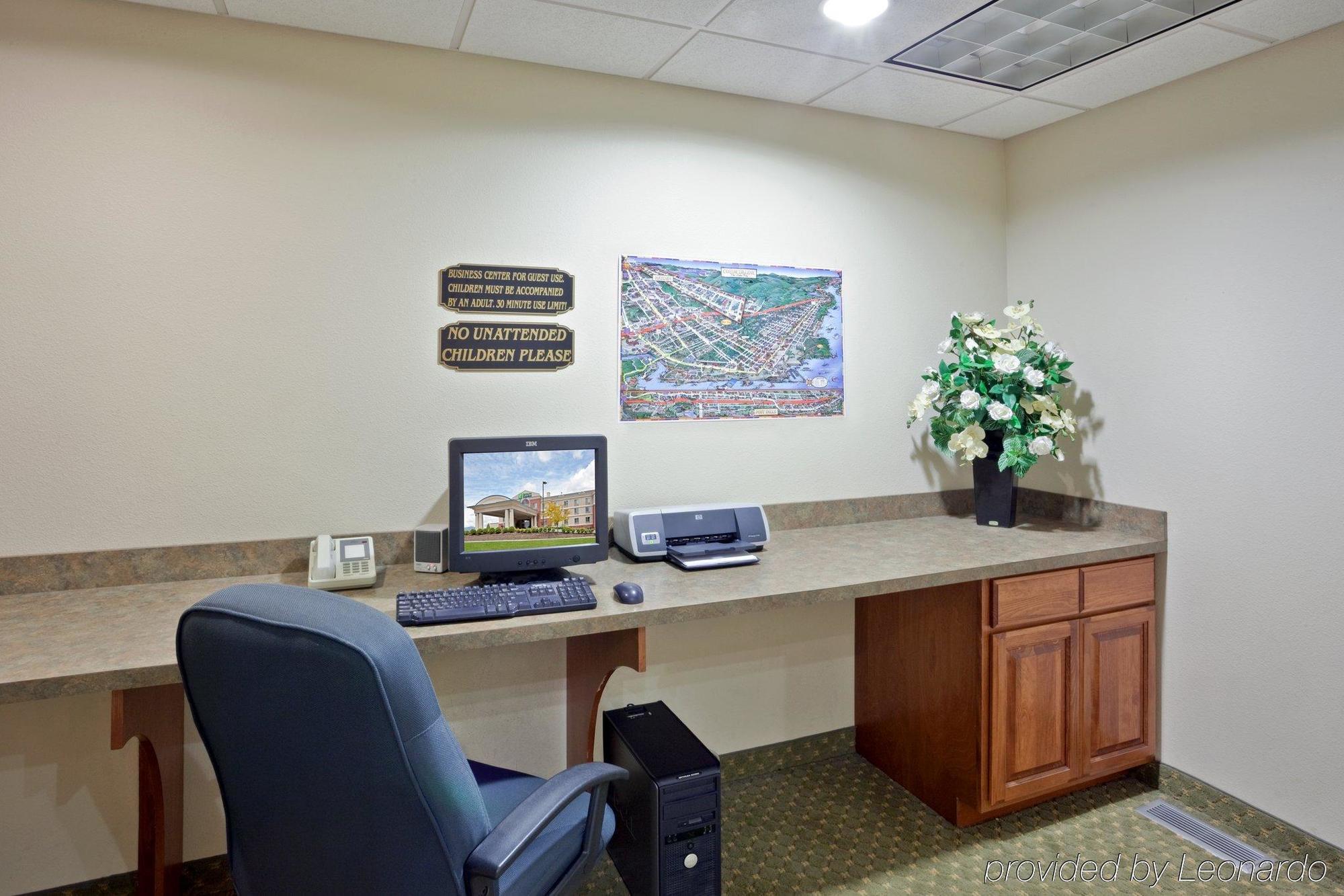 Triple Play Resort Hotel & Suites Hayden 設備 写真
