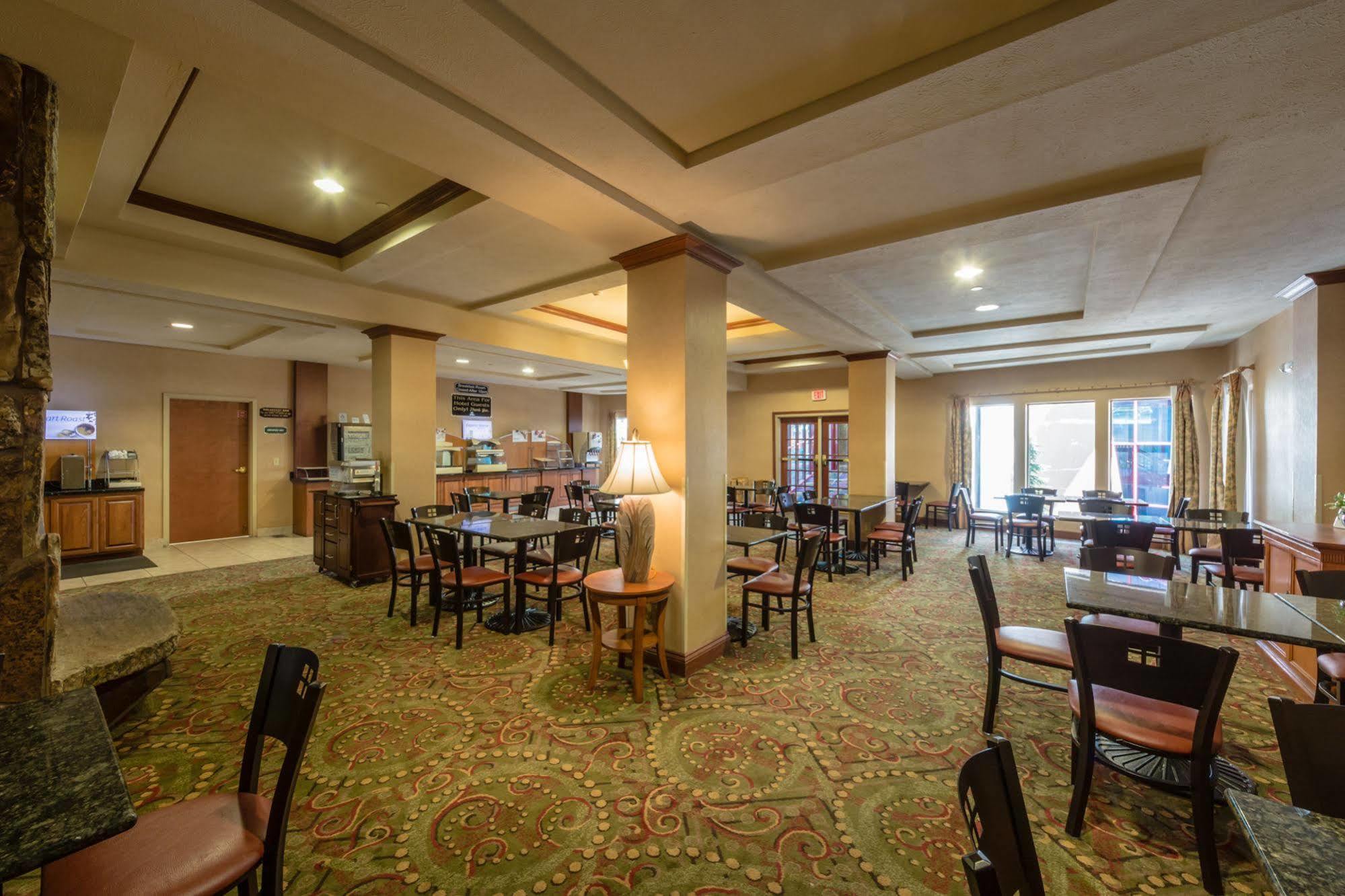 Triple Play Resort Hotel & Suites Hayden エクステリア 写真